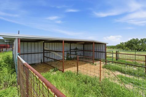 1360 W Us 84 Highway Mullin TX 76864