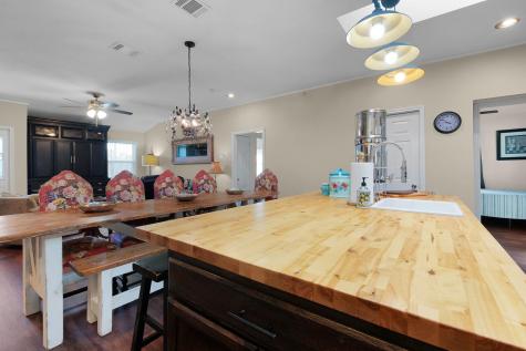 801 1/2 E Avenue C Lampasas TX 76550