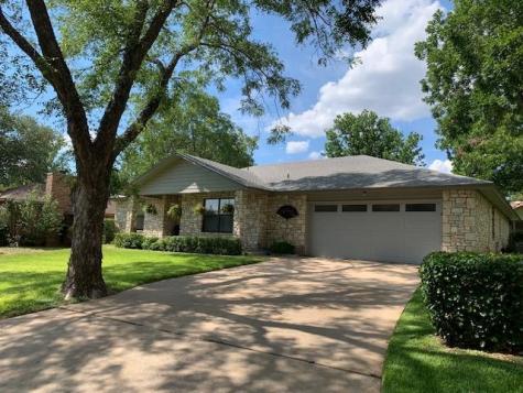 328 Stewart Street Meadowlakes TX 78654