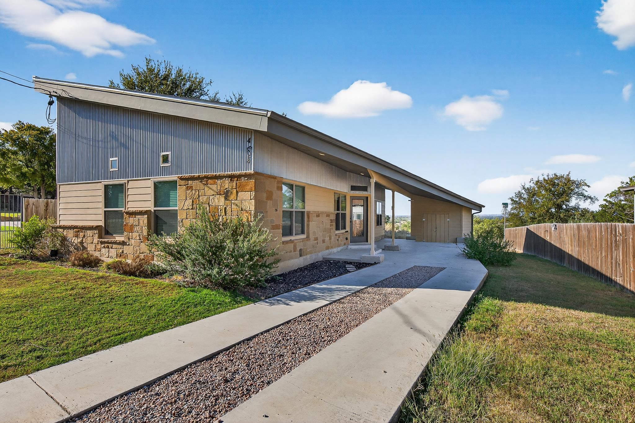 4305 Oak Park Cottonwood Shores TX 78657