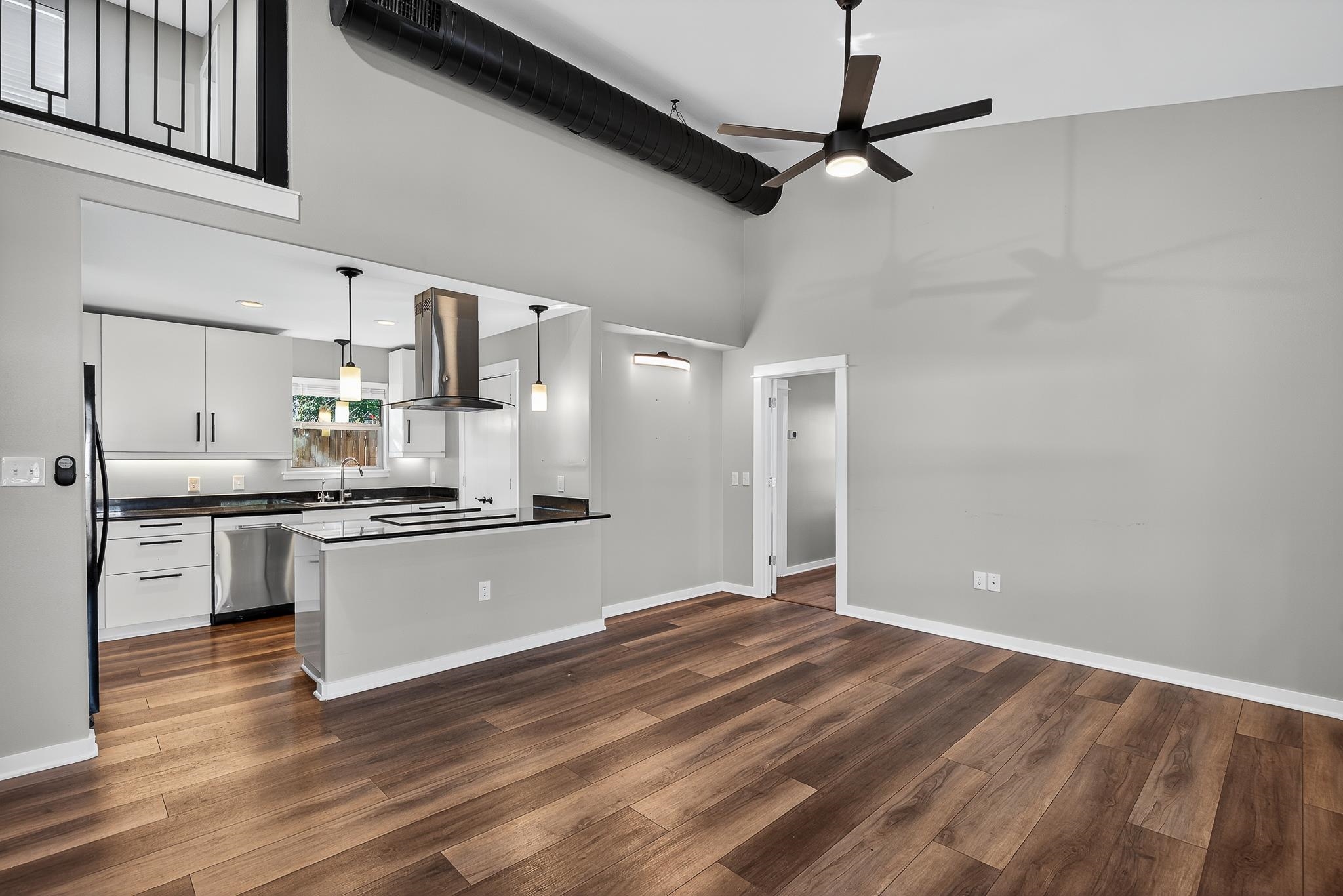 4305 Oak Park Cottonwood Shores TX 78657