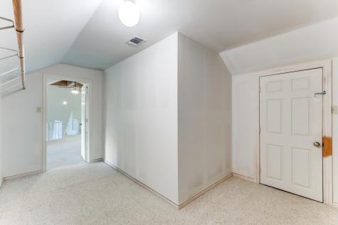 106 Redbud Drive Spicewood TX 78669