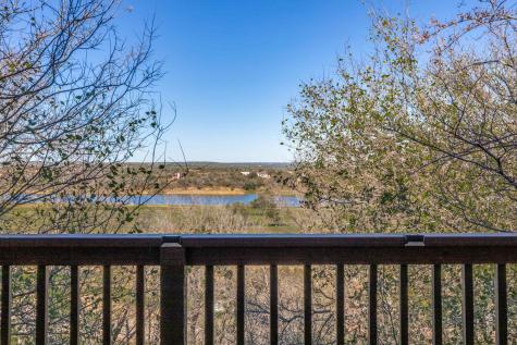 106 Redbud Drive Spicewood TX 78669
