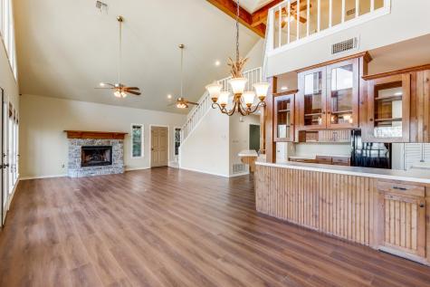 106 Redbud Drive Spicewood TX 78669