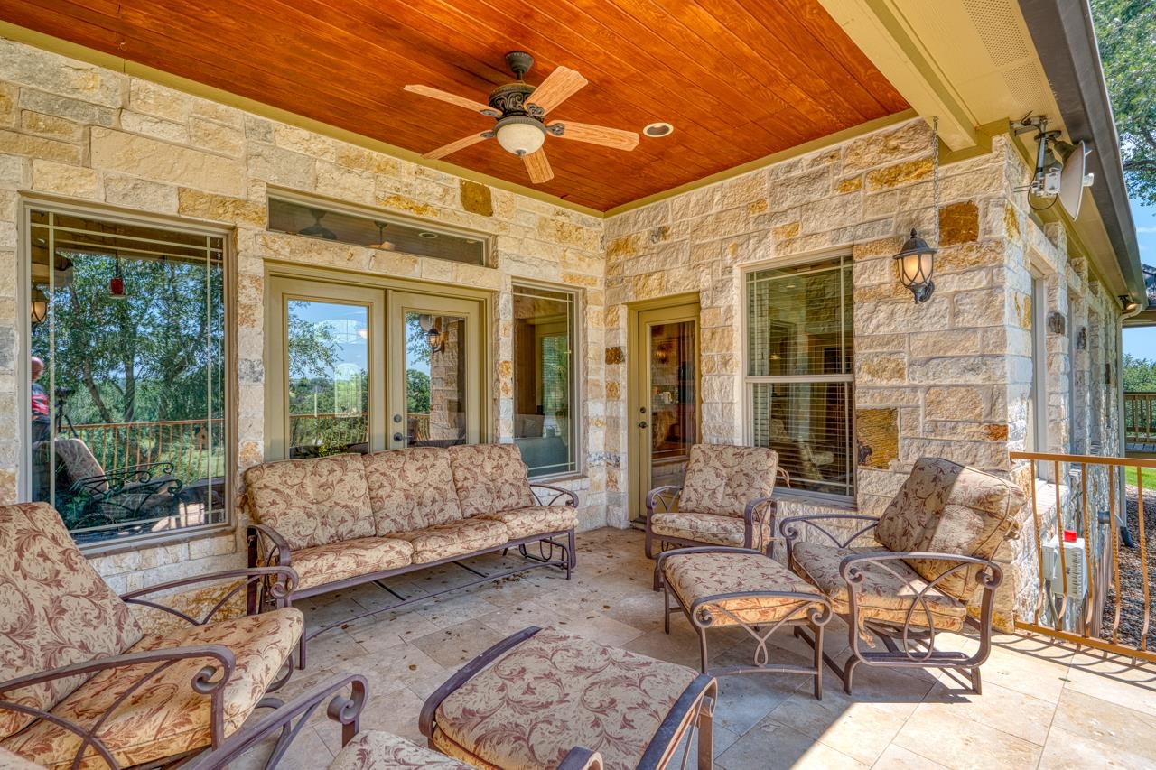1612 Swear Injun Horseshoe Bay TX 78657