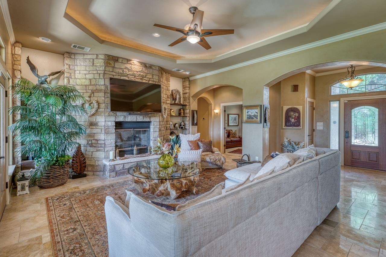 1612 Swear Injun Horseshoe Bay TX 78657