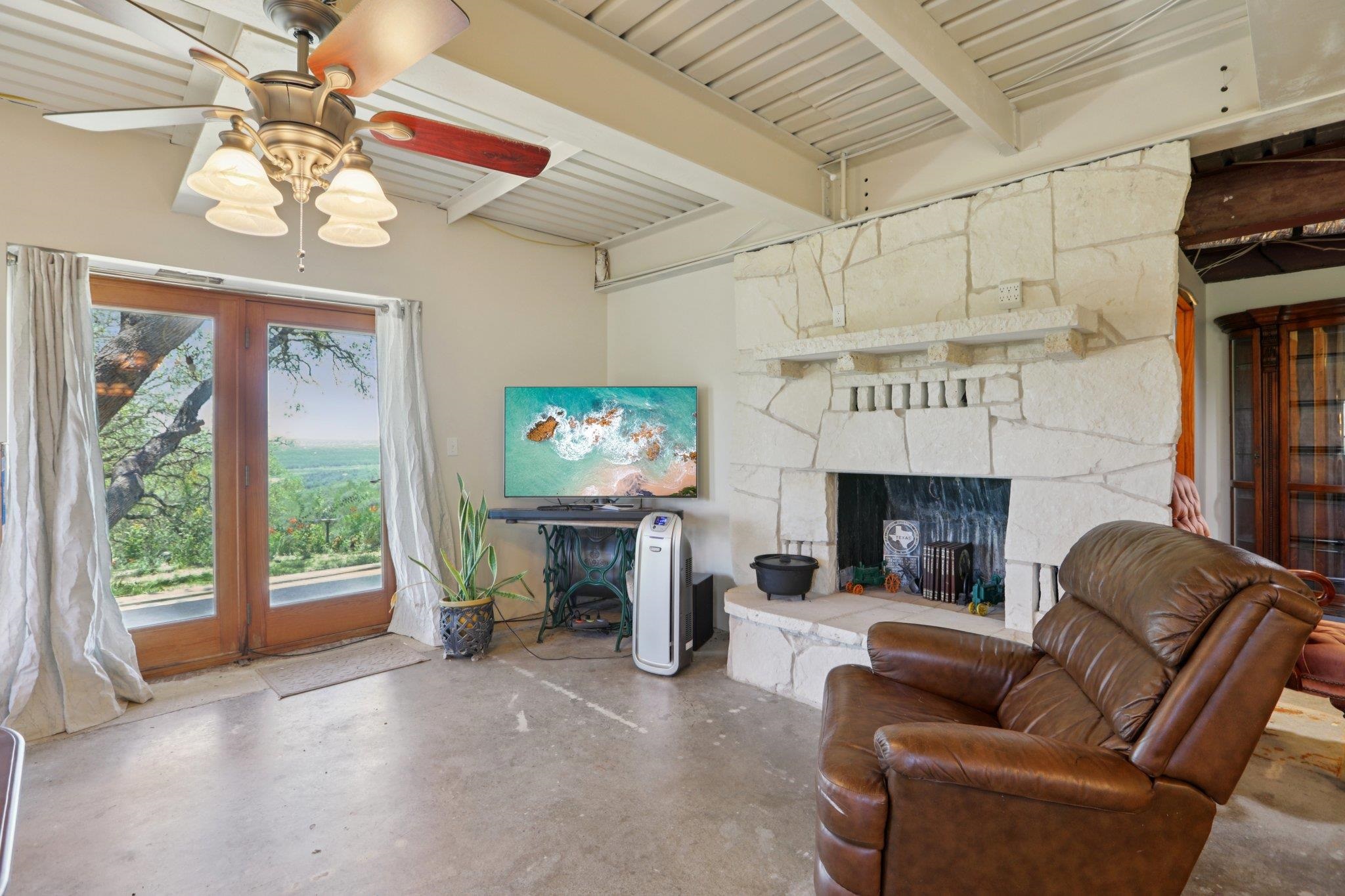 6401 Muleshoe Bend Trail Marble Falls TX 78654