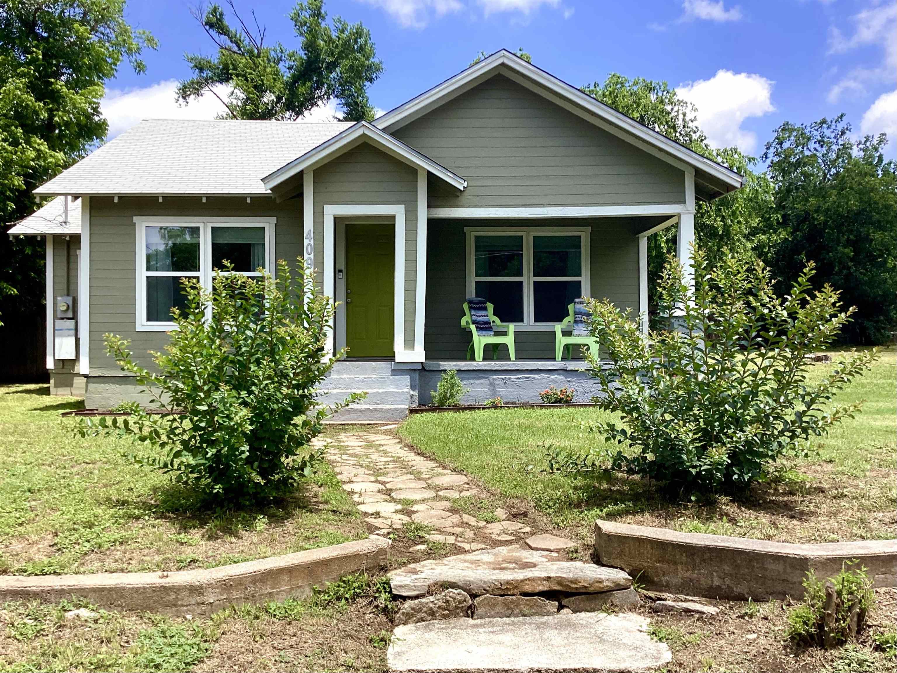 409 N Vandeveer Street Burnet TX 78611