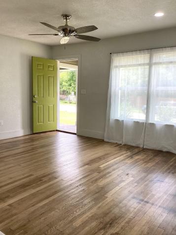 409 N Vandeveer Street Burnet TX 78611