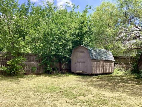 409 N Vandeveer Street Burnet TX 78611