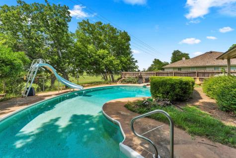 264 Turkey Run Meadowlakes TX 78654