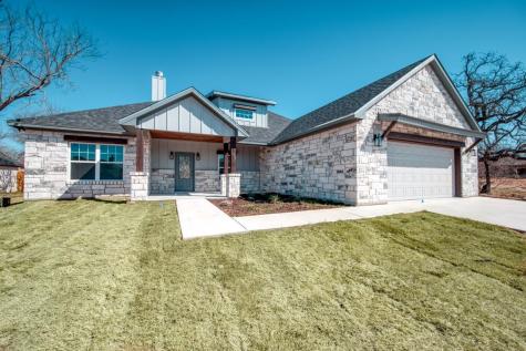 106 Lakecliff Drive Kingsland TX 78639