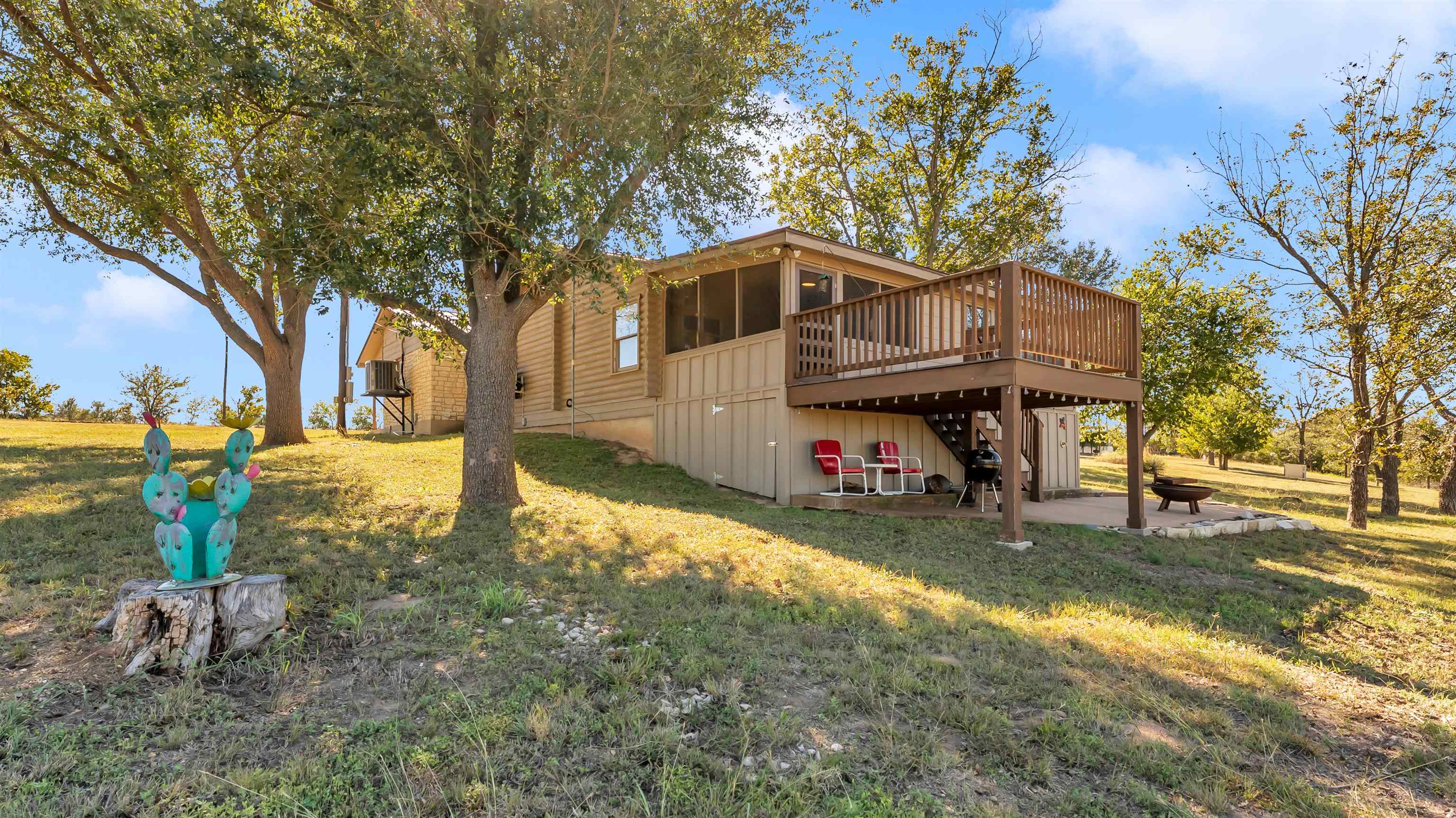 261 Diamond Cross Drive Llano TX 78643
