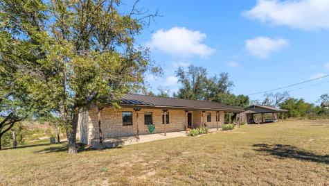 261 Diamond Cross Drive Llano TX 78643