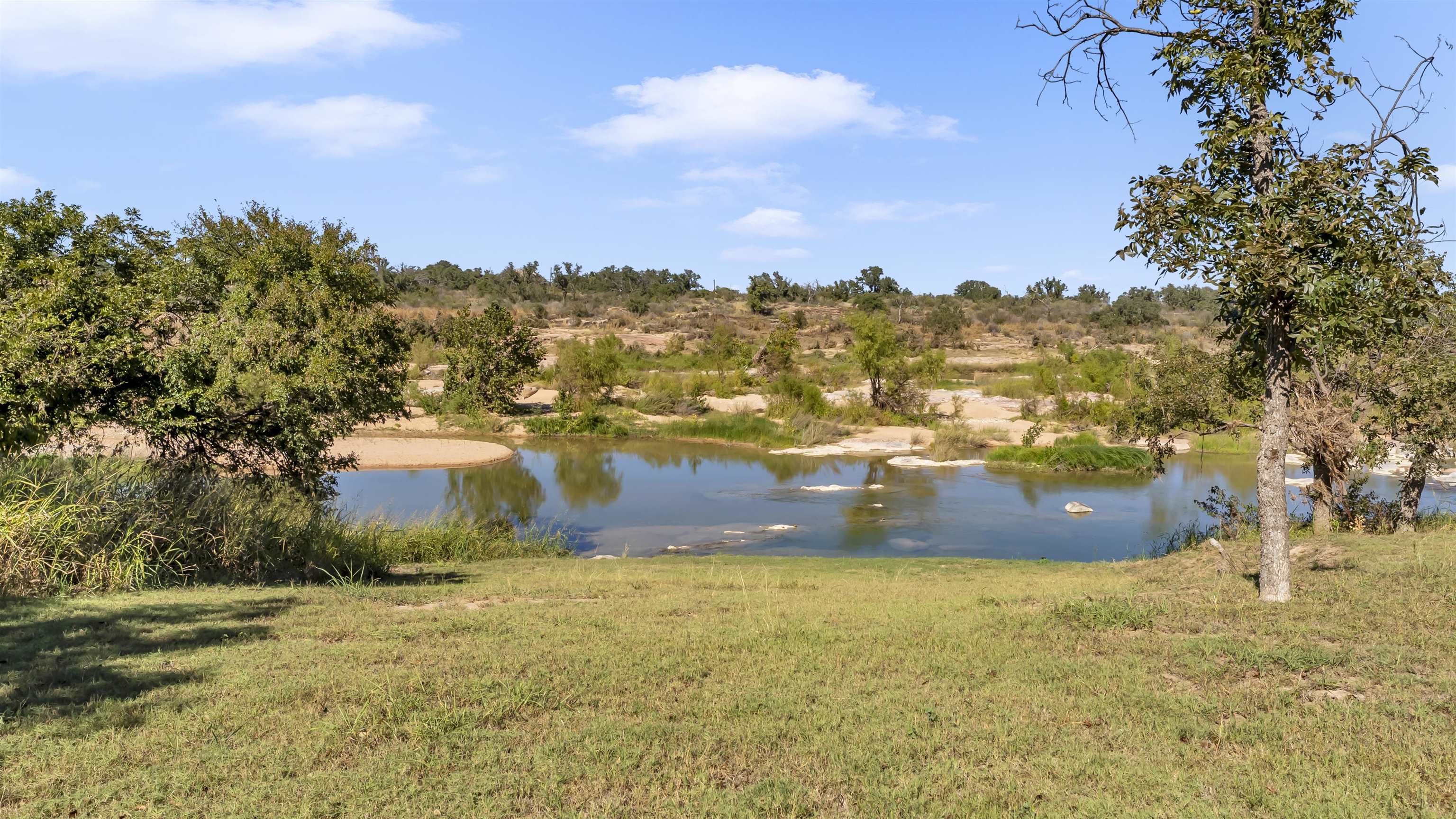 261 Diamond Cross Drive Llano TX 78643