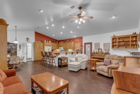 1426 Elkhorn Drive Kingsland TX 78639