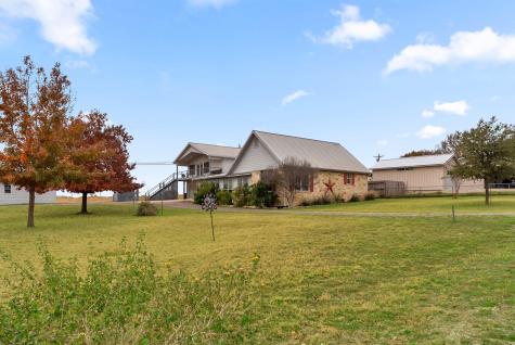 1426 Elkhorn Drive Kingsland TX 78639