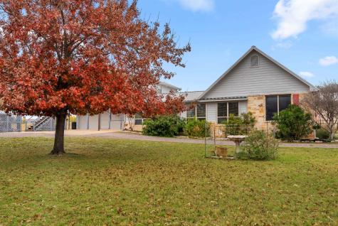 1426 Elkhorn Drive Kingsland TX 78639
