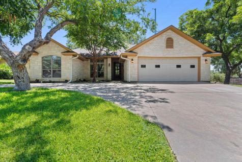 265 Meadowlakes Drive Meadowlakes TX 78654