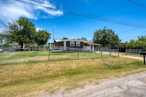 225 E Greencastle Granite Shoals TX 78654