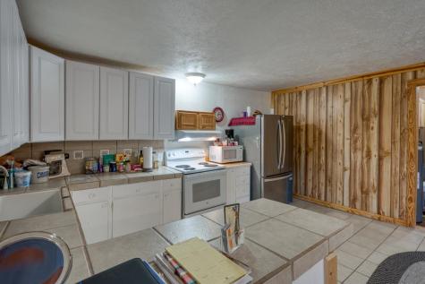 225 E Greencastle Granite Shoals TX 78654