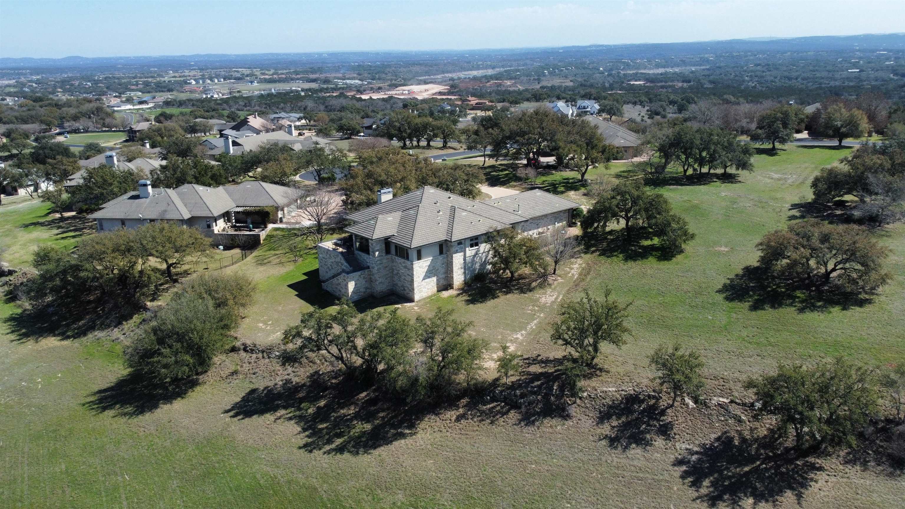 106 Crescent Court Spicewood TX 78669