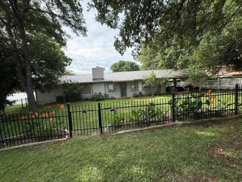 110 Bluebonnet Circle Burnet TX 78611