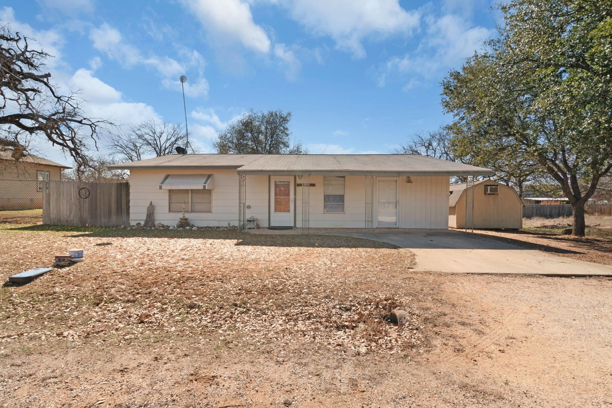 149 W Bluebriar Drive Granite Shoals TX 78654