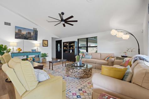1940 Williams Lakeshore Drive Kingsland TX 78639