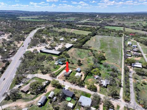103 N Avenue Q Johnson City TX 78636