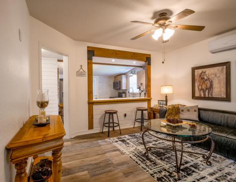 103 N Avenue Q Johnson City TX 78636