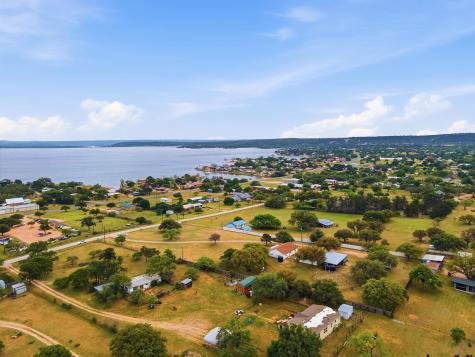 1651 Roselea Drive Buchanan Dam TX 78609
