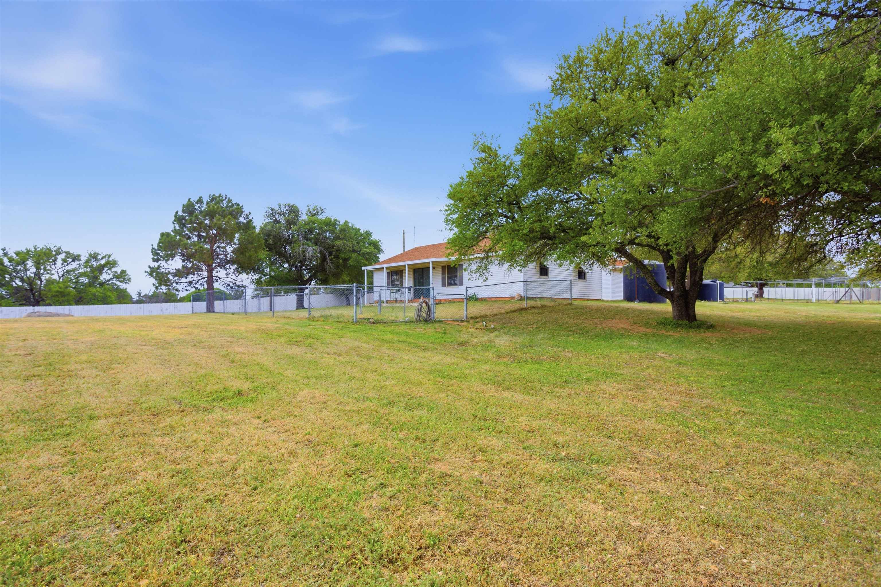 1651 Roselea Drive Buchanan Dam TX 78609