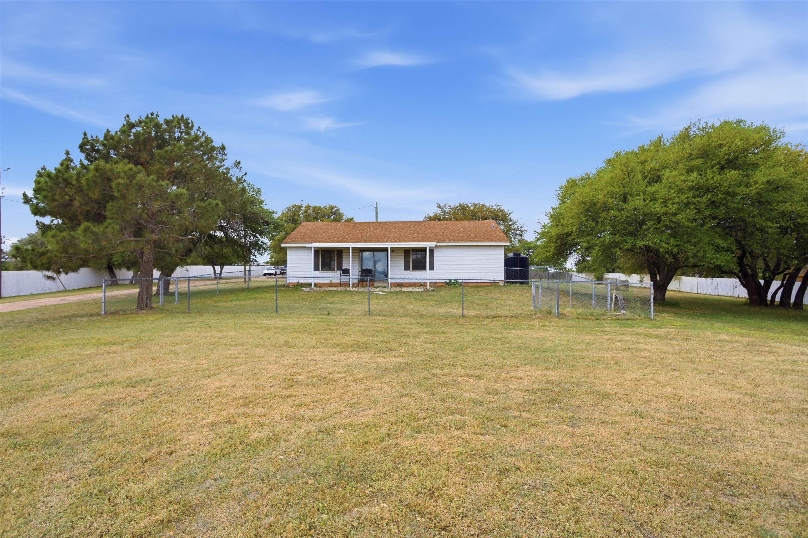 1651 Roselea Drive Buchanan Dam TX 78609