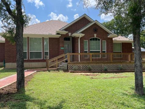 112 Mari Lane Spicewood TX 78669