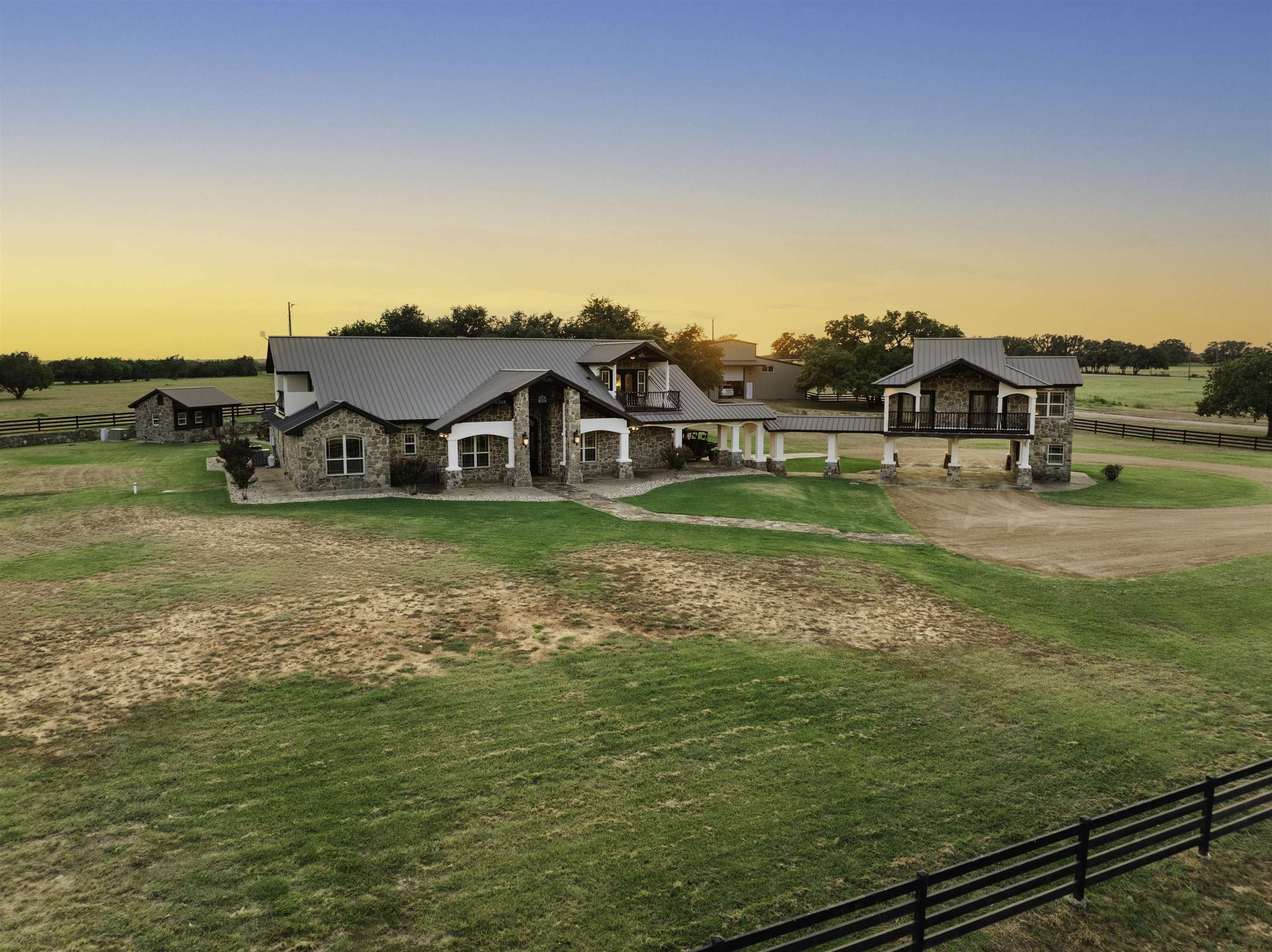 1400 County Road 320 Bertram TX 78605