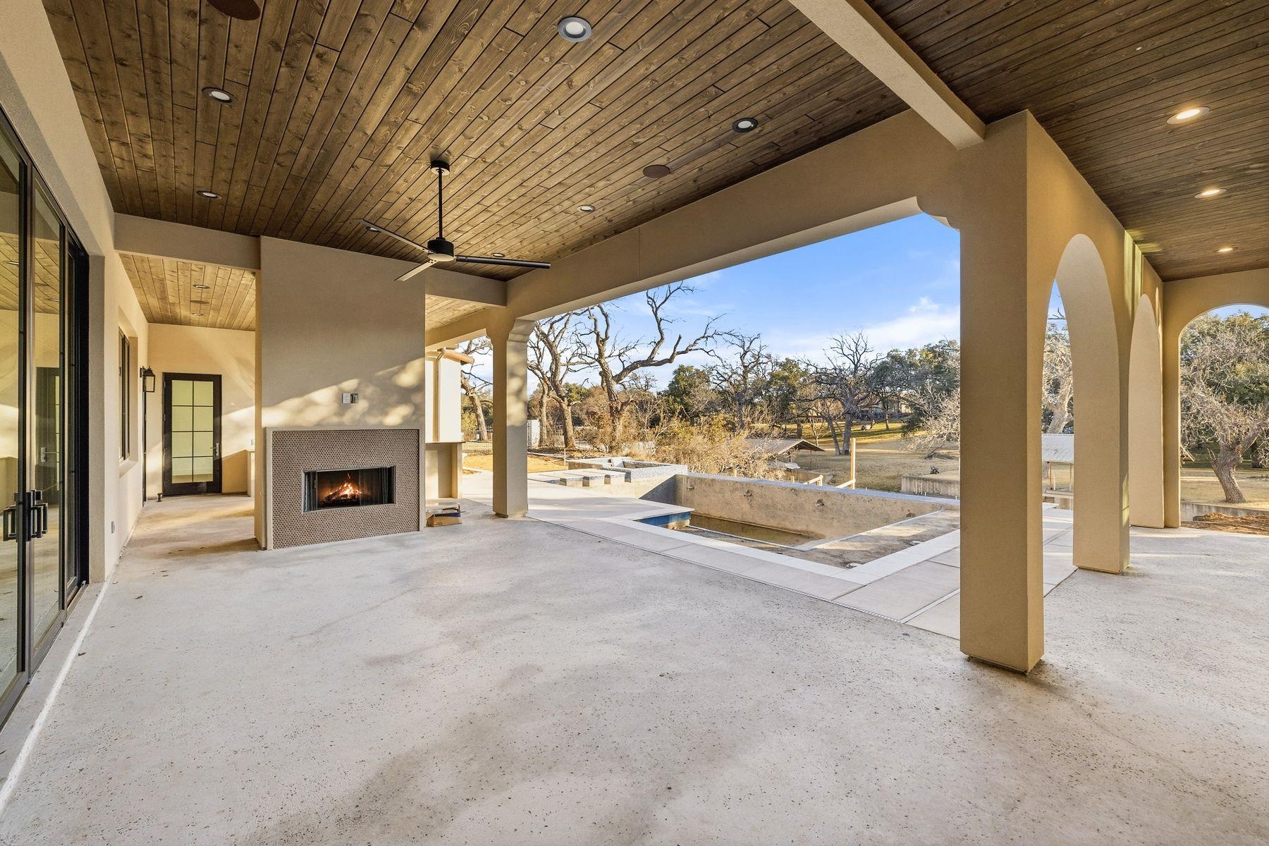 240 La Serena Loop Horseshoe Bay TX 78657