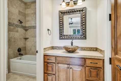5324 Fm 2147 Horseshoe Bay TX 78657