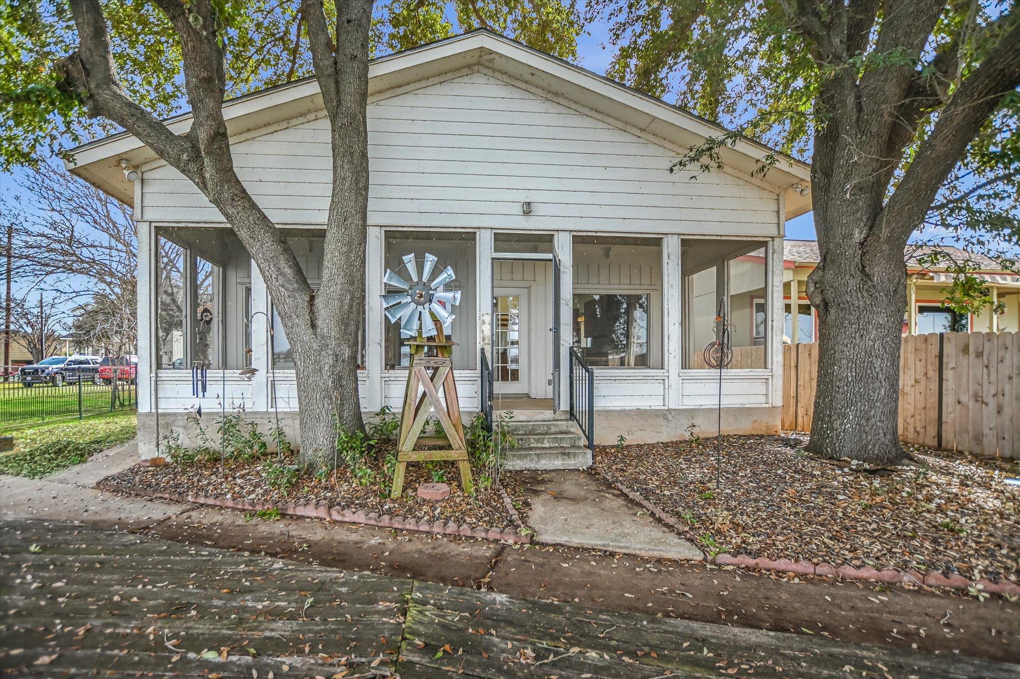 1018 Impala Drive Granite Shoals TX 78654