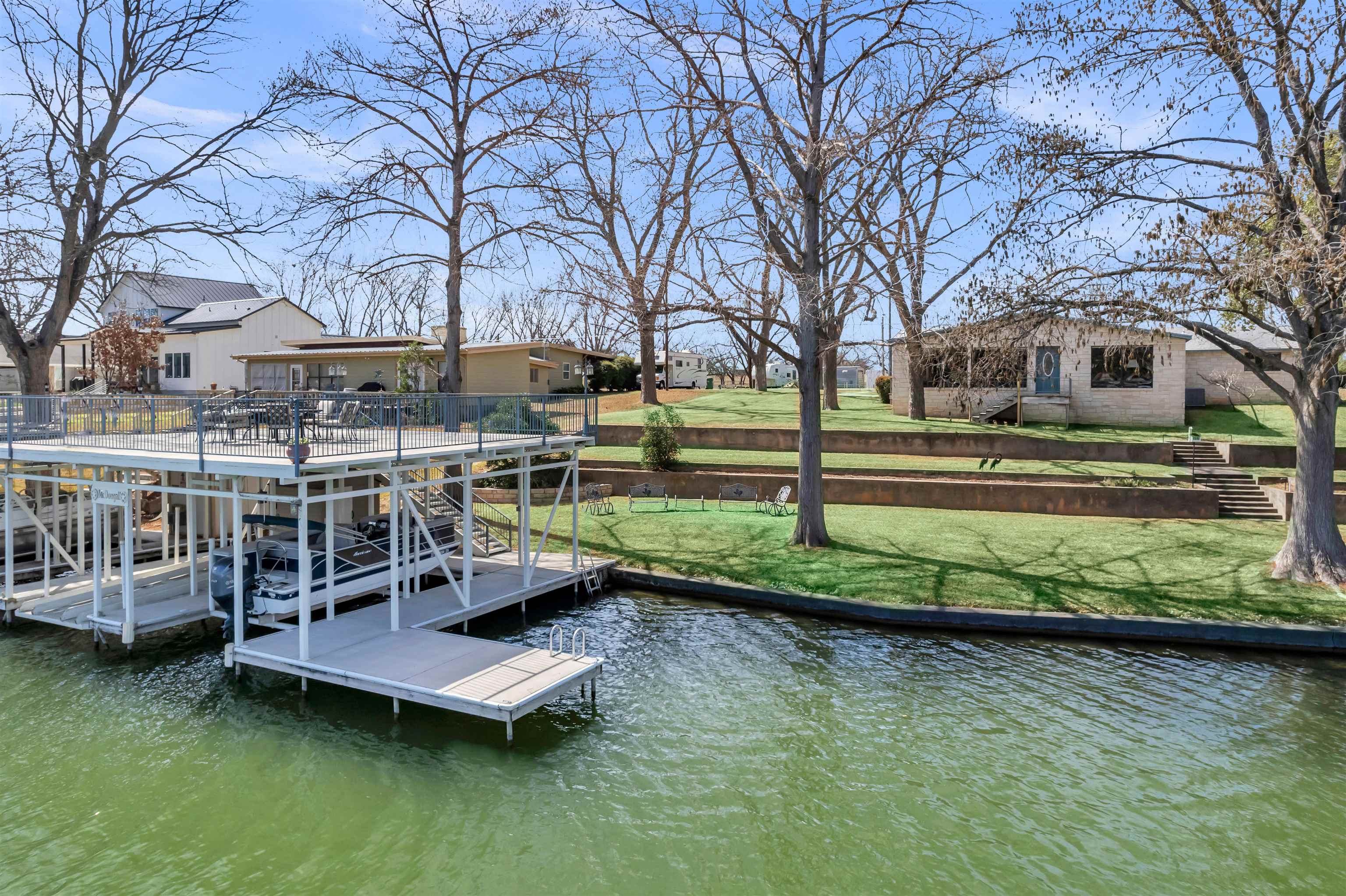 2618 Williams Lakeshore Kingsland TX 78639