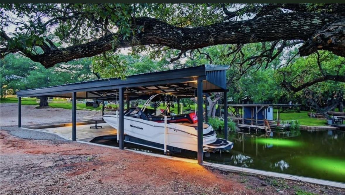 2001 Granite Cove Road Kingsland TX 78639