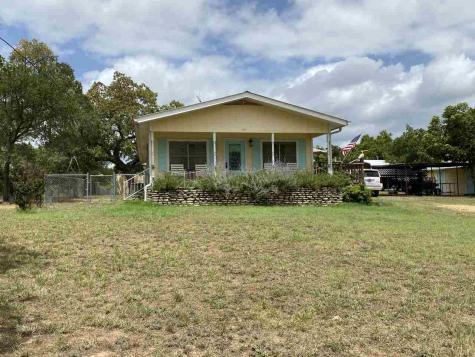 1339 Sleepy Lane Tow TX 78672