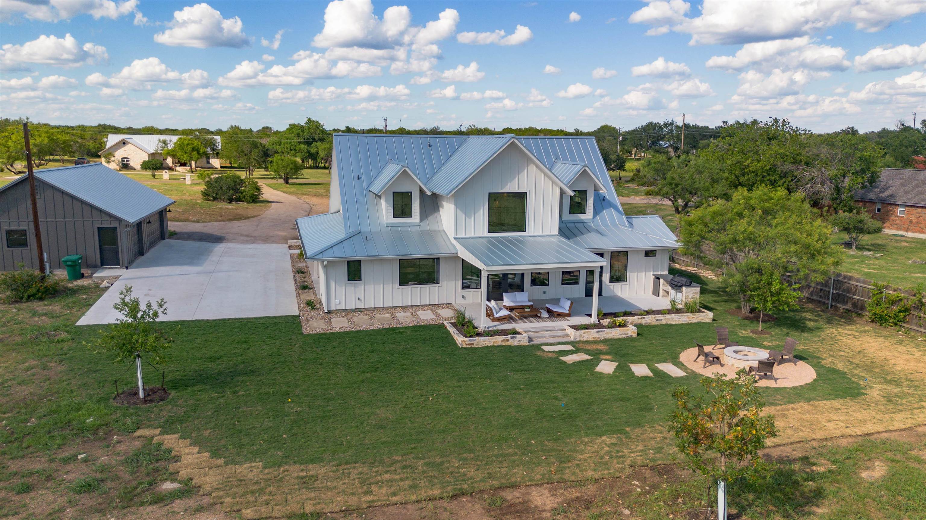 202 Stadium View Marble Falls TX 78654