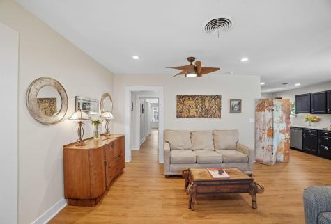 508 S Vandeveer Street Burnet TX 78611