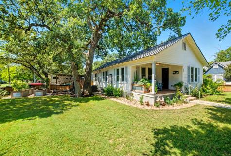 508 S Vandeveer Street Burnet TX 78611