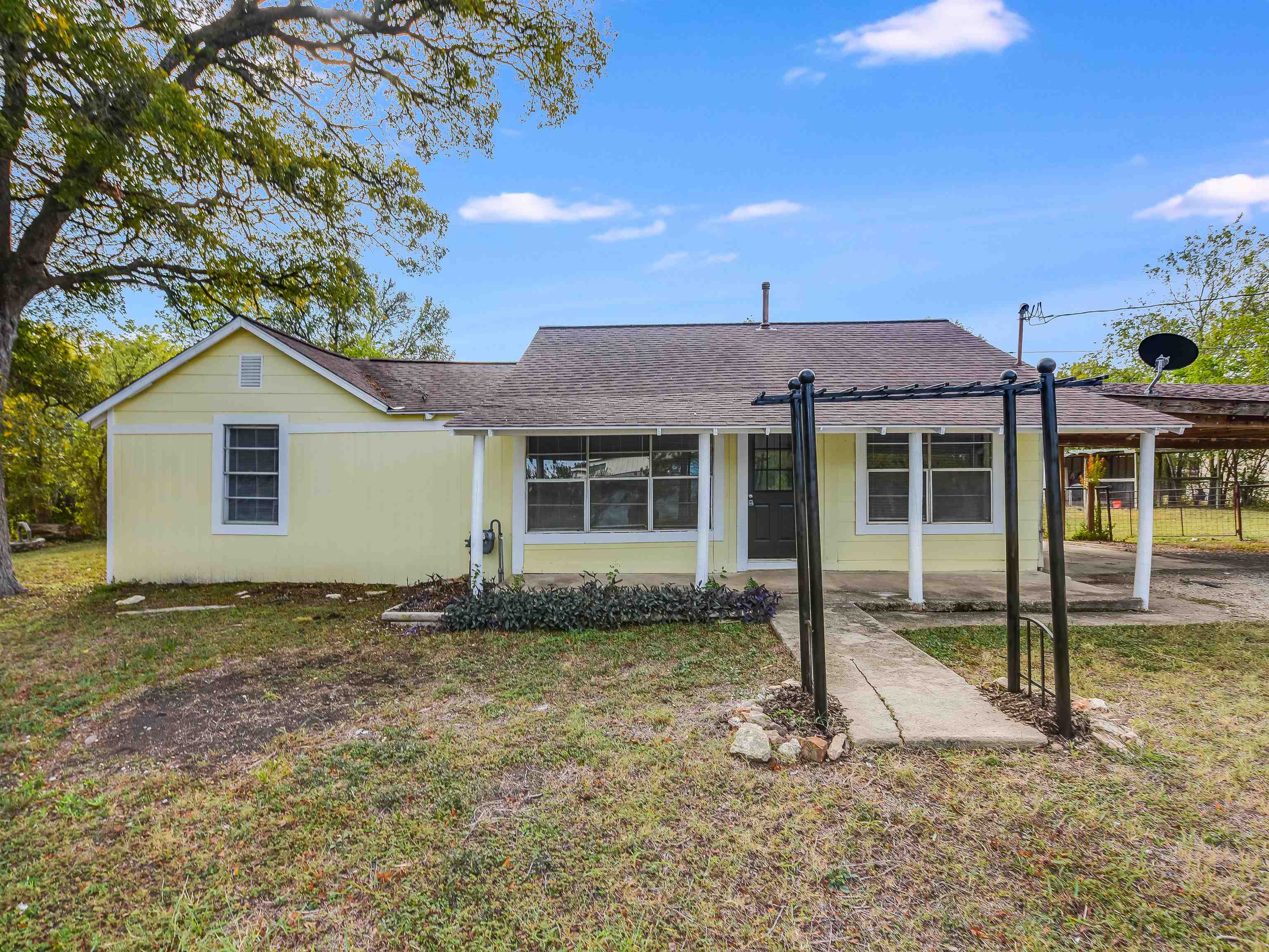309 E Elm Street Burnet TX 78611