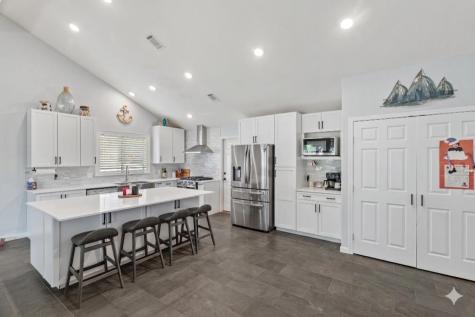 406 Great Western Horseshoe Bay TX 78657