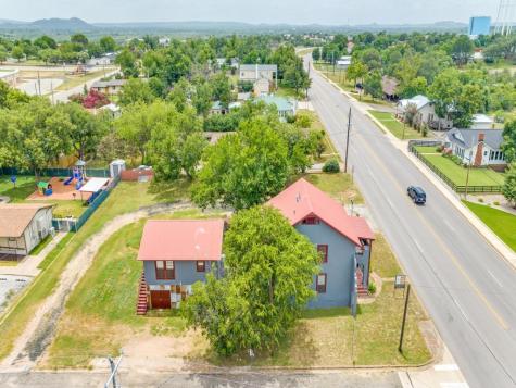 1600 Ford Street Llano TX 78643