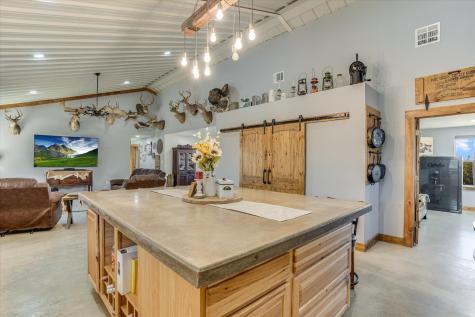 5450 Cr 202 Burnet TX 76550