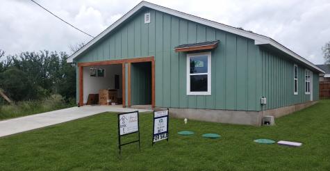 149 W Hickory Street Granite Shoals TX 78654